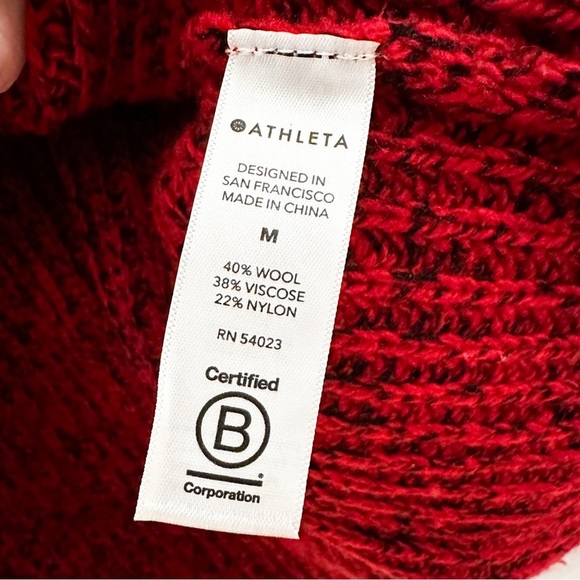 Athleta SIERRA CREW SWEATER in Crimson Candy Red Marl sz Medium - Picture 6 of 8